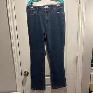446-Women’s L.L.Bean Classic Fit Straight Leg Denim Jeans
